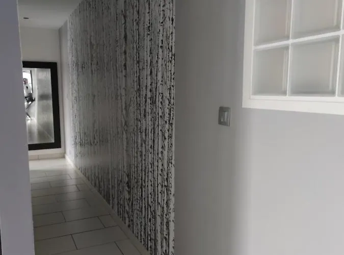 Chez Marianne Wailly